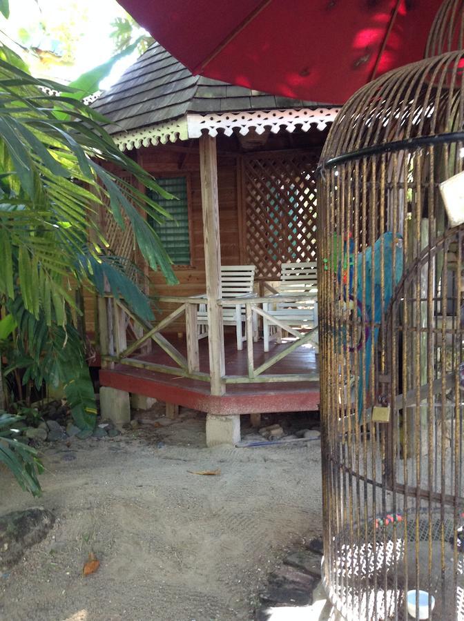 Kuyaba Hotel Negril Exterior photo